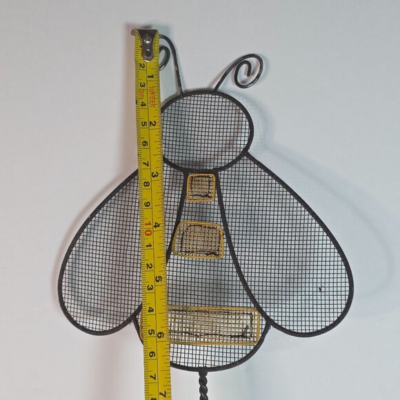 Metal Mesh Decorative Bee Wall Art With Vintage Yellow Wooden Base By Tender Hea - Picture 7 of 10